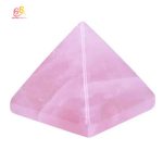 Kim Tự Tháp Đá Thạch Anh