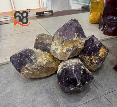 Trụ Đá Thạch Anh Tím