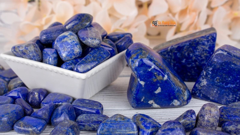 đá Lapis Lazuli cho mệnh Mộc
