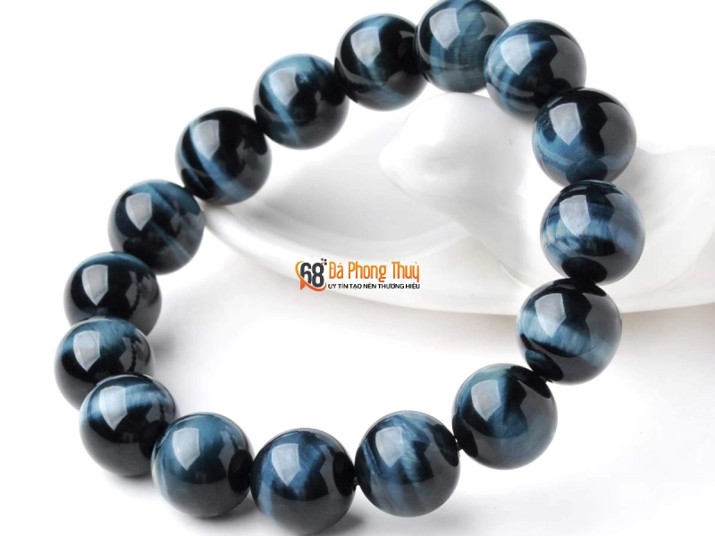 vòng tay mắt hổ xanh đen mệnh Mộc