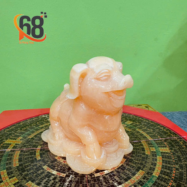 Heo vàng đá ngọc hoàng long phong thủy