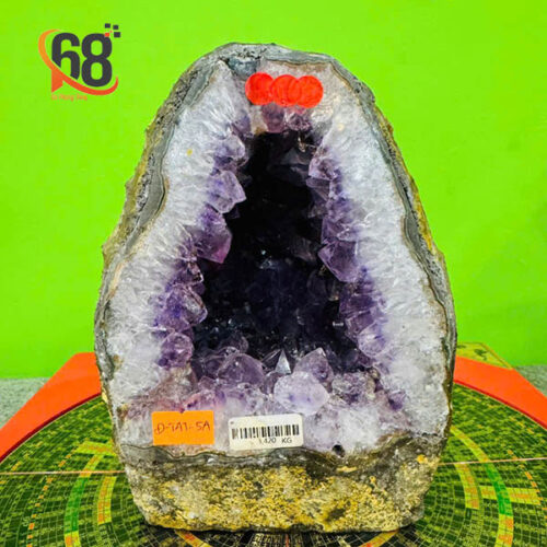 Động Thạch Anh Tím 3.42kg-5a