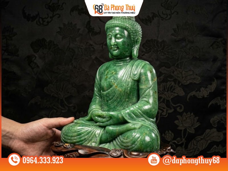 Thiền định với đá thạch anh đang được nhiều người