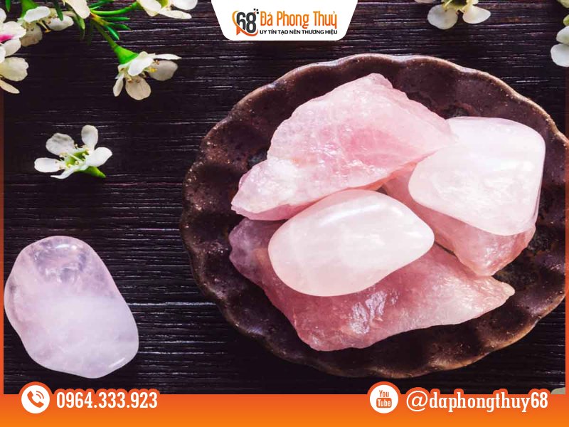 so sánh đá thạch anh vụn và vật phẩm nguyên khối so sánh đá thạch anh vụn và vật phẩm nguyên khối