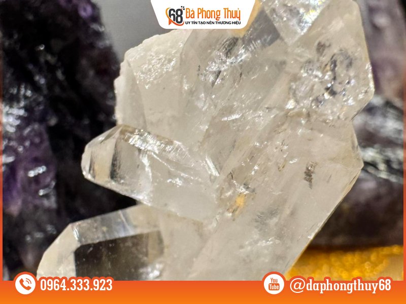 Đá thạch anh vụn trong tủ quần áo có tác dụng gì? - Tăng cảm giác an tâm