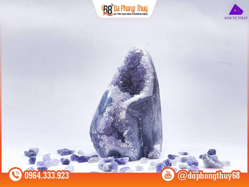 Kết hợp đá thạch anh vụn với phong thủy ví tiền như thế nào? - Vật phẩm phong thủy nào kết hợp tốt v