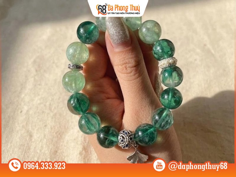 Ý nghĩa phong thủy của đá thạch anh xanh - Ý nghĩa trong tình cảm và các mối quan hệ