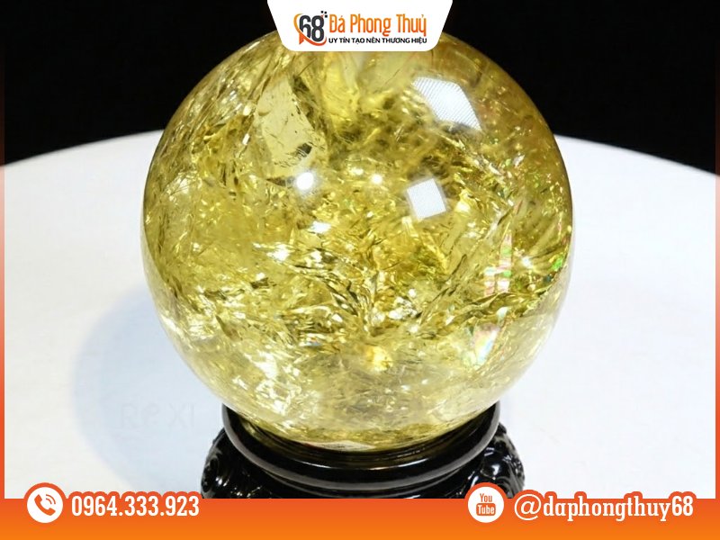 Quả cầu đá thạch anh vàng là gì? - Nguồn gốc và nơi hình thành