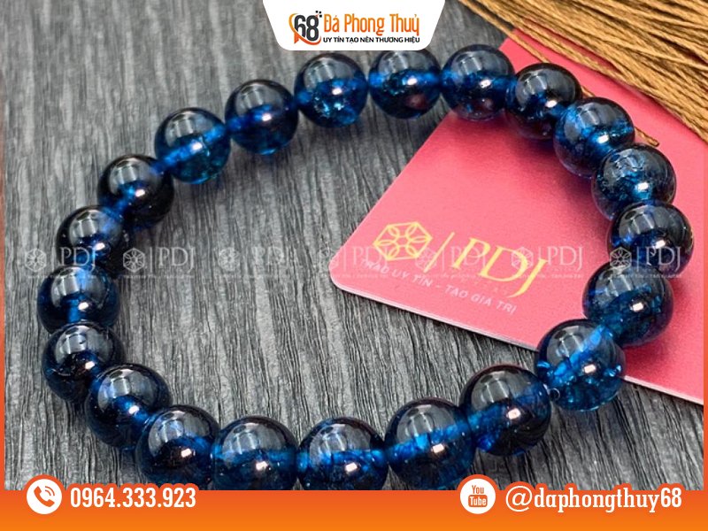 Vòng thạch anh xanh hợp mệnh gì? - Thạch anh xanh dương — hành Thủy Vòng thạch anh xanh hợp mệnh gì? - Thạch anh xanh dương — hành Thủy