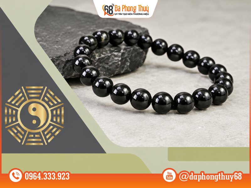 Top 15 loại vòng đá phong thuỷ hợp mệnh Thuỷ - 2. Vòng đá Topaz xanh