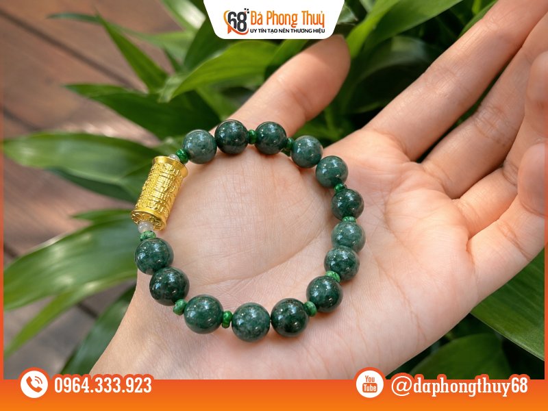 Top 15 vòng đá phong thuỷ mệnh Hoả nên cân nhắc - 1. Ruby