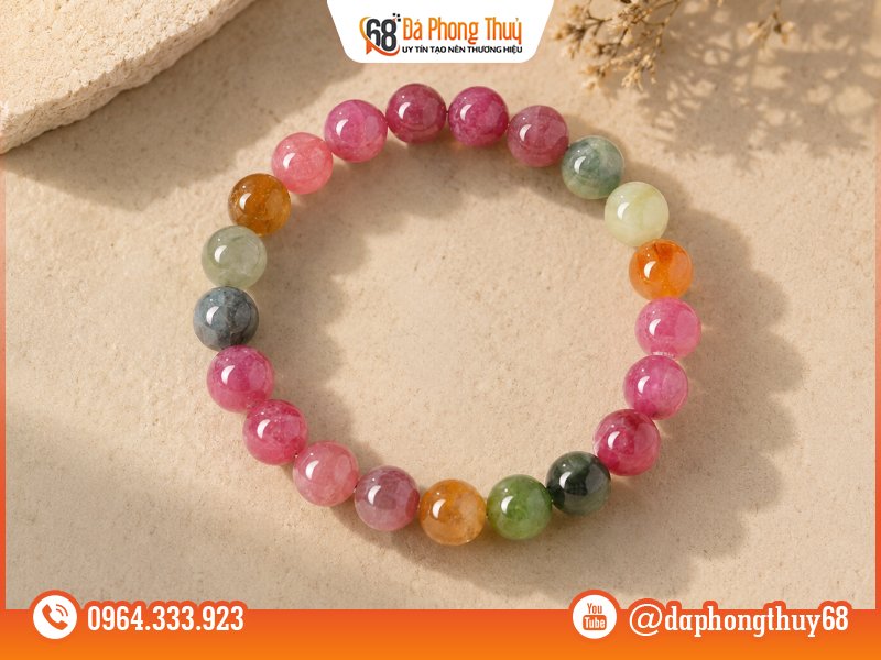 Top 15 vòng đá phong thuỷ mệnh Hoả nên cân nhắc - 15. Ngọc bích (jade)