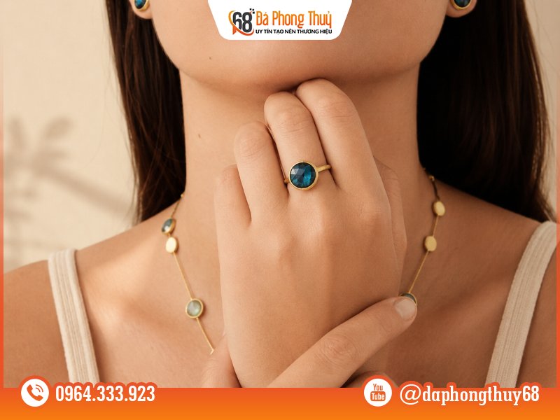 Top 15 vòng đá phong thuỷ hợp mệnh Thổ - Topaz vàng – tự tin và sáng suốt Top 15 vòng đá phong thuỷ hợp mệnh Thổ - Topaz vàng – tự tin và sáng suốt